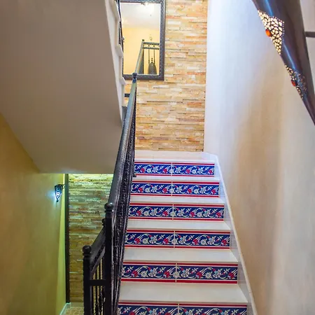 And Sulejman Apartment