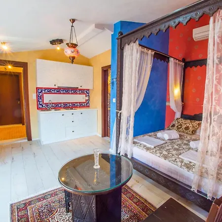 Apartment And Sulejman *